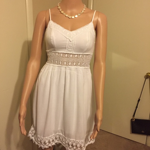 A&F Summer Dress - Picture 2 of 4